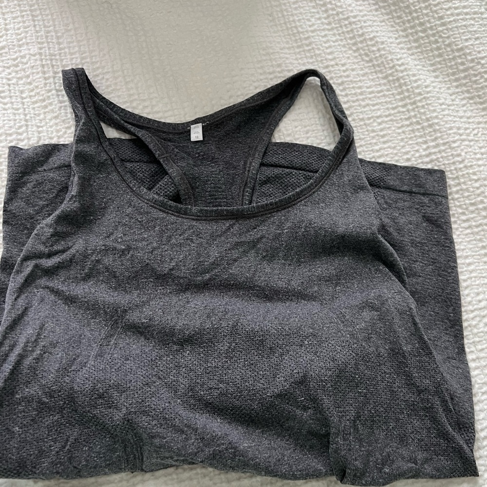 Lulu lemon swiftly tech tank